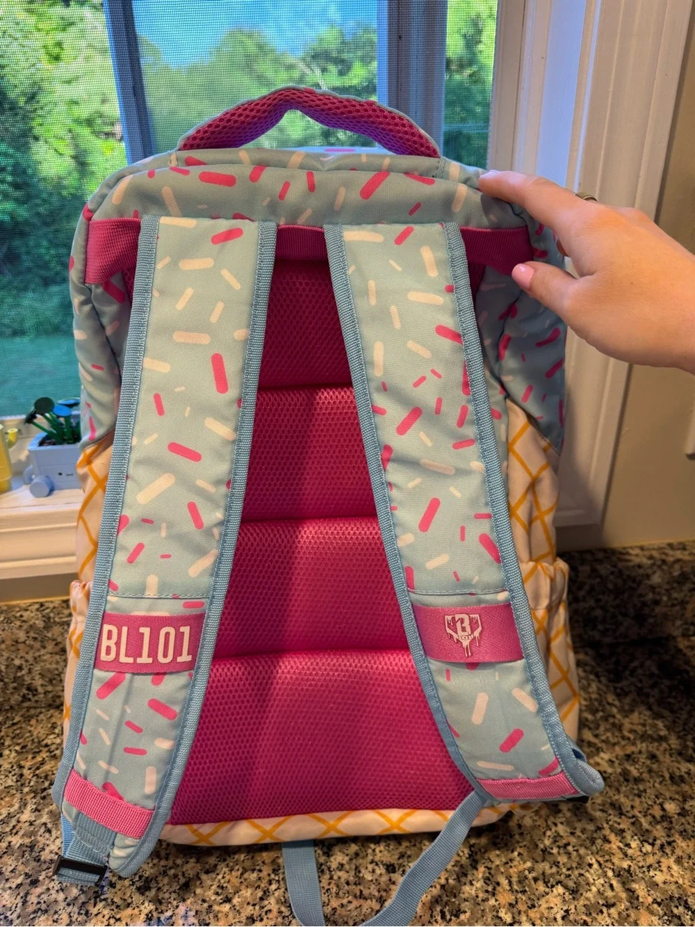 Baseball lifestyle 101 blue ice cream drip backpack. Good used condition